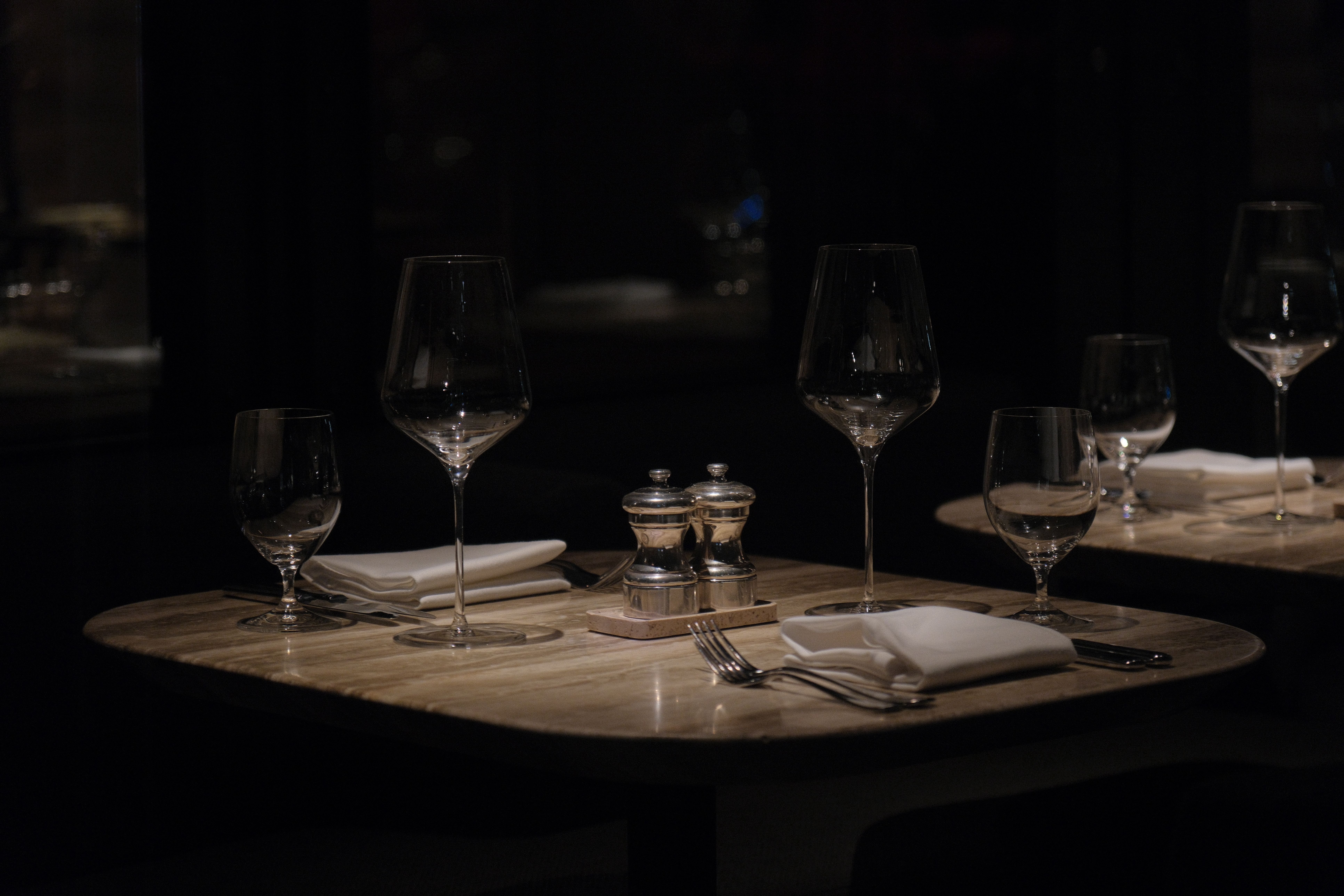Luxury & hospitality packages — Smash, Ace, No.1 Club