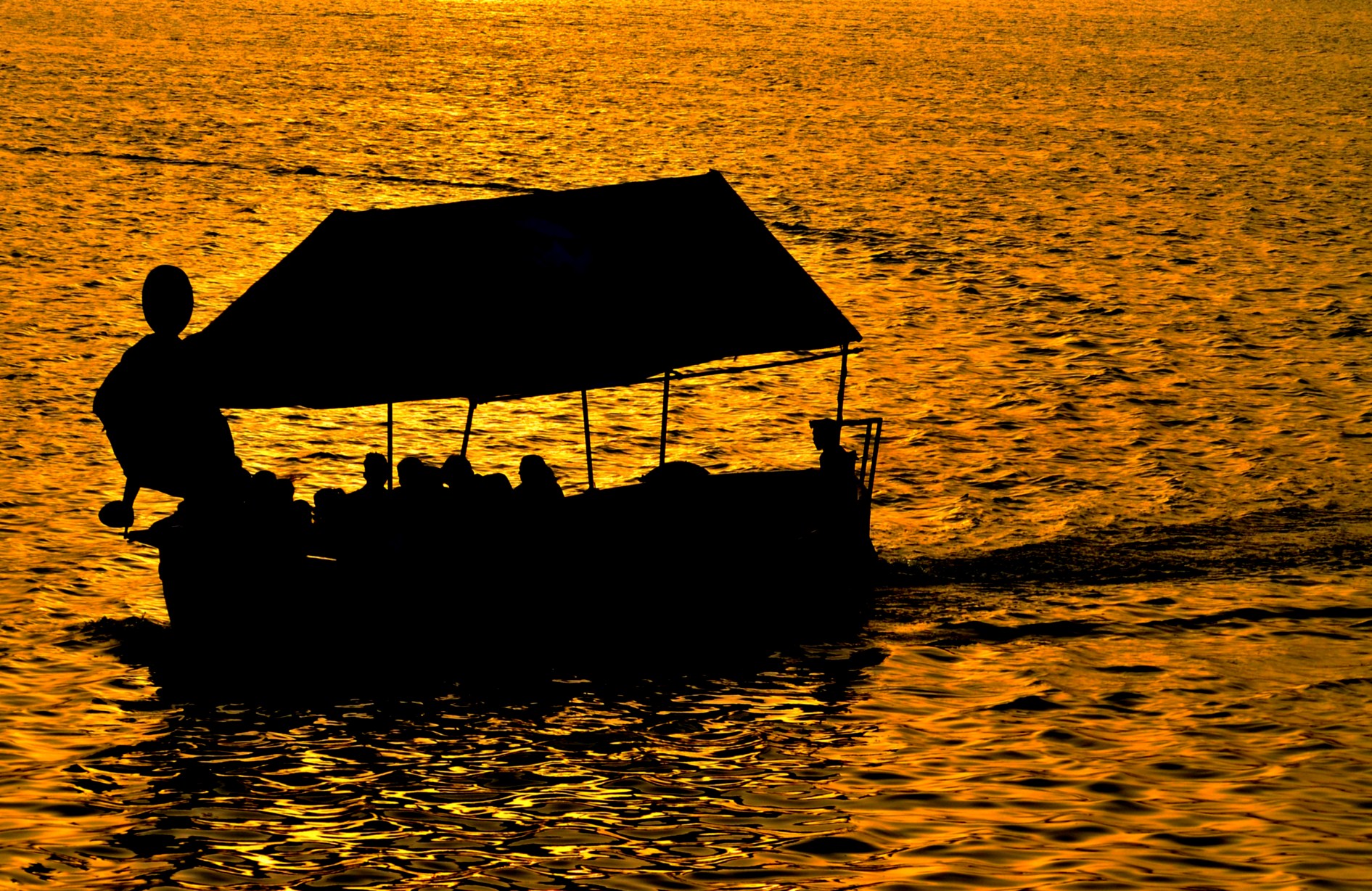 Kankaria Lake & Sabarmati Riverfront Evening