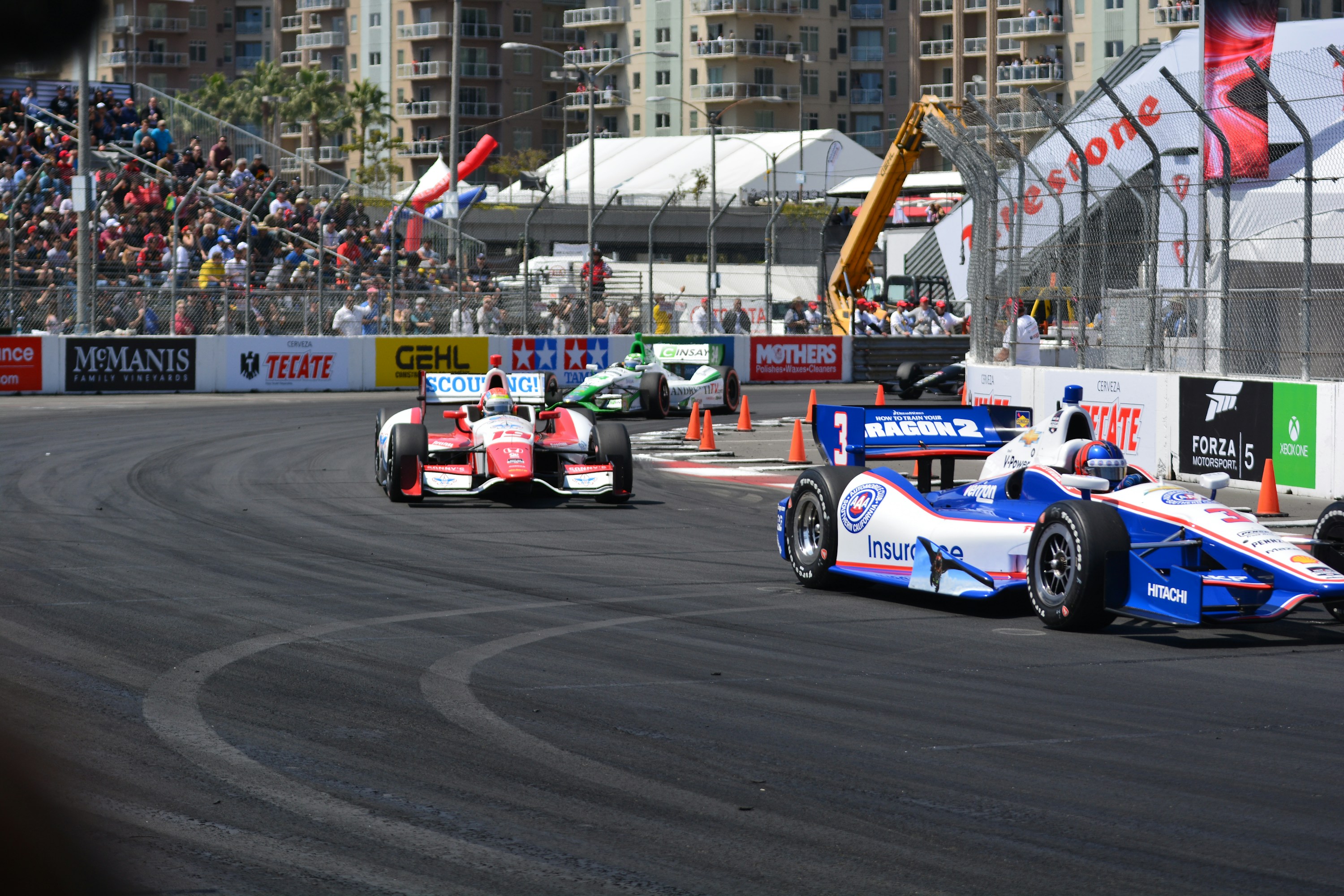 Formula 1 cars racing at the Long Beach Grand Prix